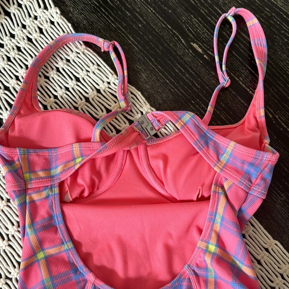 👙 SWIM 👙 - Picture 4 of 5